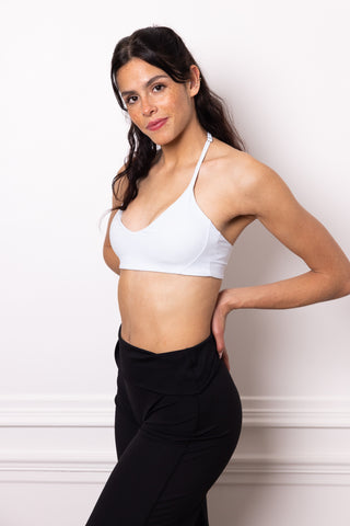WELLNESS THEORIES - ENSEMBLE BRASSIÈRE BLANC & PANTALON ÉVASÉ NOIR – COMFORT FIT