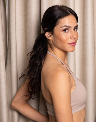 WELLNESS THEORIES – VERA SCULPTING TOP BEIGE – SECOND SKIN