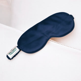 PACK SOMMEIL EN SOIE BLEU – PYJAMA, MASQUE DE NUIT & BOX DE 6 SCRUNCHIES EN SOIE – CONFORT, BEAUTÉ & SOMMEIL RÉPARATEUR
