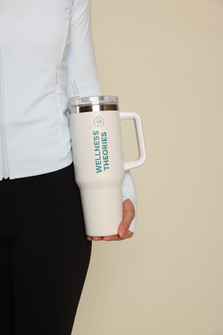 WELLNESS THEORIES - Insulated Mug with Straw 1.2L – Stainless Steel - White
