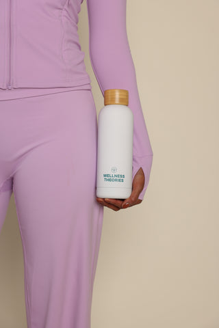 WELLNESS THEORIES - 500 ml Insulated Leak-Proof Bottle – Stainless Steel & Bamboo – White